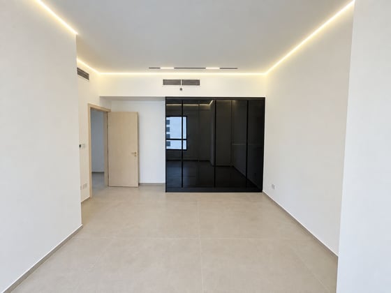 Beautifully Upgraded | Vacant Now | Closed Kitchen, picture 13