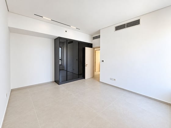 Beautifully Upgraded | Vacant Now | Closed Kitchen, picture 15