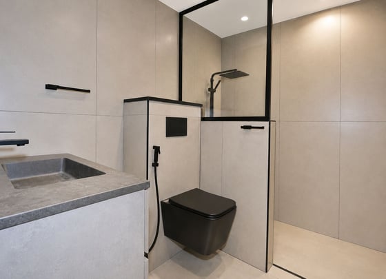 Upgraded | Fully Furnished | Spacious Layout, picture 10