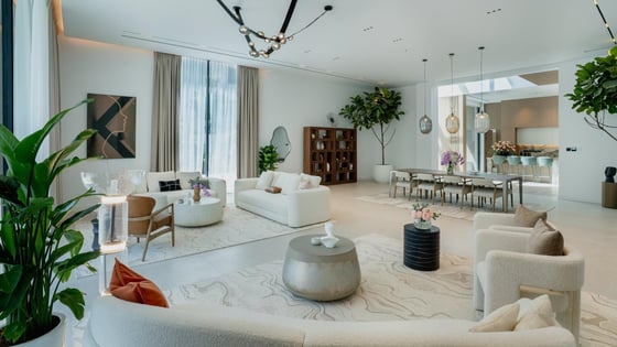Dreamy luxury villa in Al Barari with private pool, picture 2