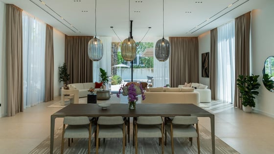 Dreamy luxury villa in Al Barari with private pool, picture 9