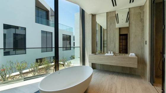 Dreamy luxury villa in Al Barari with private pool, picture 16