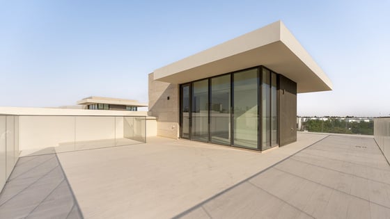 Corner villa in Dubai Hills with park view, picture 17