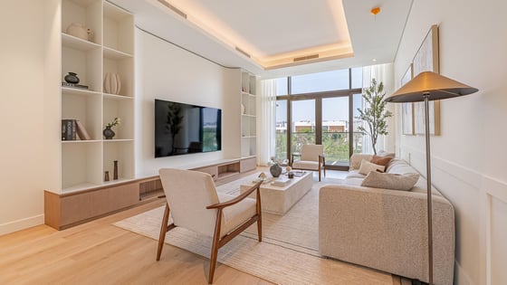 Upgraded villa in MBR City with private pool, picture 8