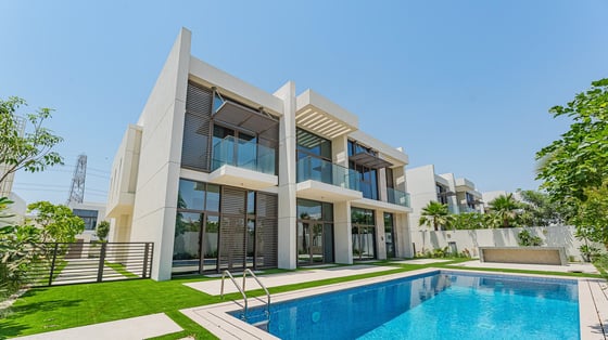 Upgraded villa in MBR City with private pool, picture 18