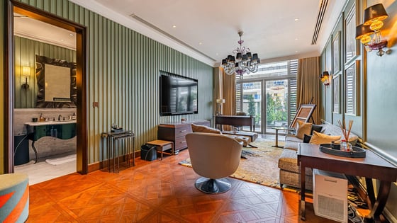Corner luxury villa in MBR City with vatsu compliant, picture 6