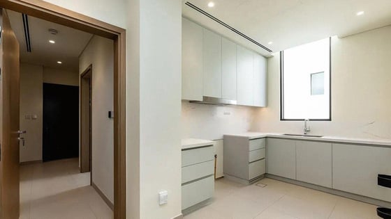 Branded exquisite villa in Dubai Hills with lagoon view, picture 7
