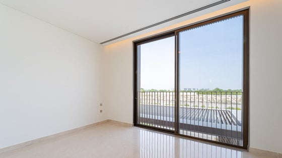 Modern style villa in Dubai Hills with luxurious interior, picture 13