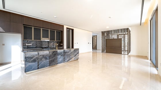 Modern style villa in Dubai Hills with luxurious interior, picture 2