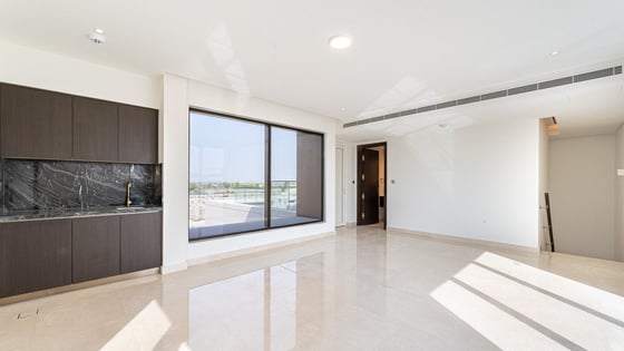 Modern style villa in Dubai Hills with luxurious interior, picture 7