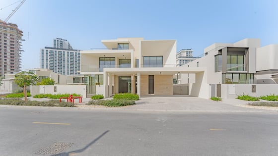 Corner villa in Dubai Hills with private roof terraces, picture 20