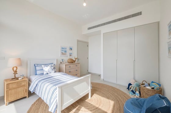 Corner Plot | Backing Park | Largest Layout G+2, picture 7
