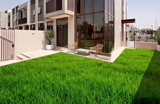 Corner Plot | Backing Park | Largest Layout G+2, picture 1