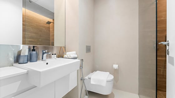 Upgraded apartment in Bluewaters with sea view, picture 17