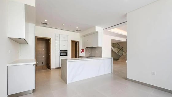 Duplex apartment in MBR City with direct beach access, picture 3