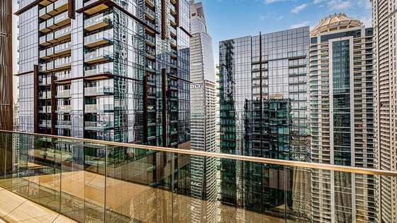 Duplex penthouse unit in Dubai Marina with landmark view, picture 11