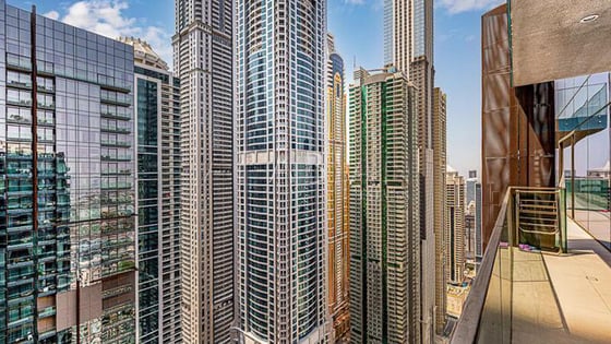 Duplex penthouse unit in Dubai Marina with landmark view, picture 10