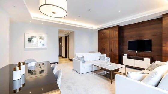 Unique layout apartment in Downtown with Burj Khalifa view, picture 5