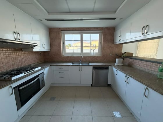Corner | Extended | Internal | New Kitchen| Vacant, picture 6