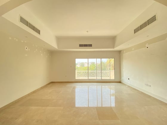 Magnificent 6BR Villa | Private Pool + Garden, picture 4