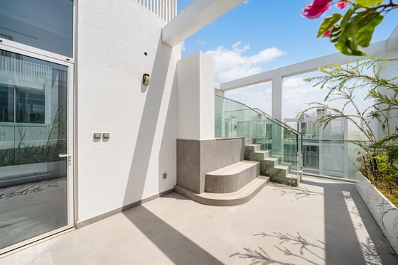 Corner Unit | Unfurnished | Ready to Move, picture 11