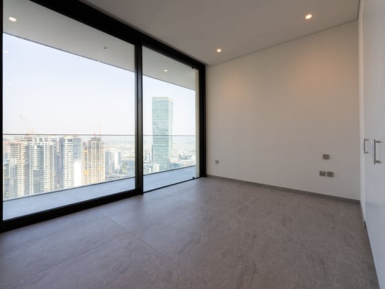 Sophisticated Business Bay Waterfront Apartment, picture 7