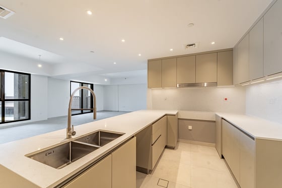 Elegant 4BR | Spacious Layout | Premium Living, picture 8