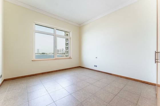 Full Sea View | Direct Beach Access | Unfurnished, picture 8