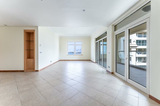 Full Sea View | Direct Beach Access | Unfurnished, picture 2