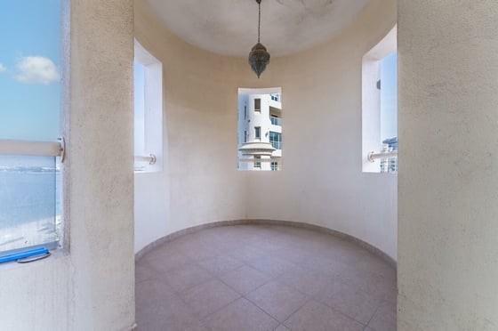 Full Sea View | Direct Beach Access | Unfurnished, picture 13