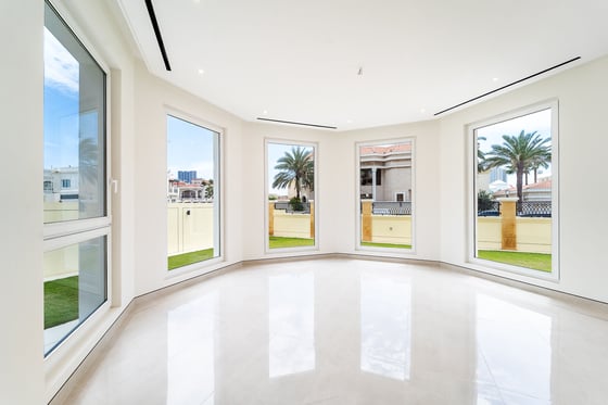 Brand New | Modern Design | GCC........., picture 2