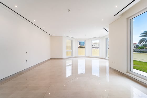 Brand New | Modern Design | GCC........., picture 5