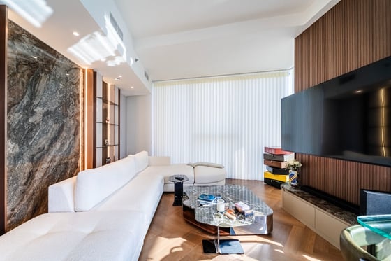 Fully Upgraded| Canal  and  Marina View|  Balcony, picture 11