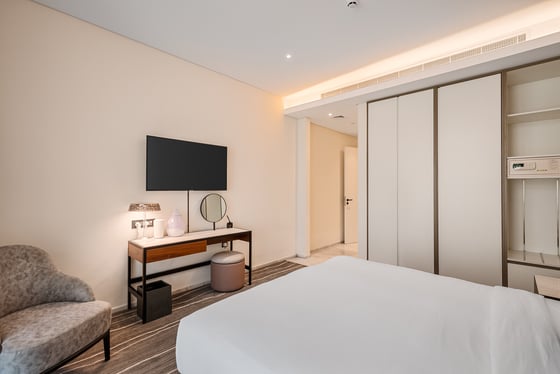 City and Sea Views | Fully Furnished | XL Terrace, picture 7