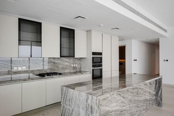 Full Sea View  |  High Floor  |  Brand New, picture 3