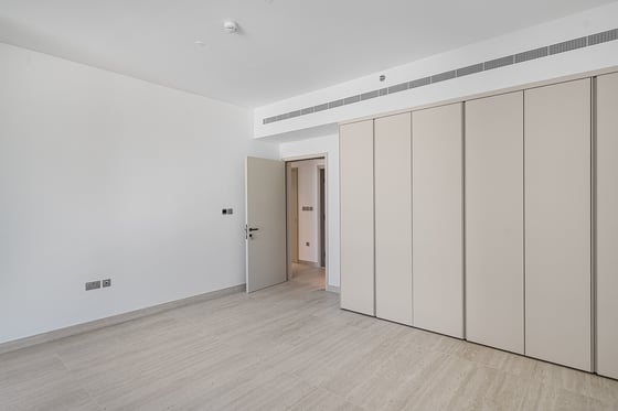 High Floor | Breathtaking Sea View | Brand New, picture 8