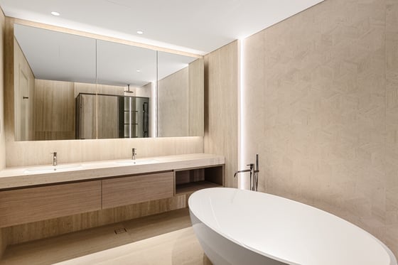High Floor | Breathtaking Sea View | Brand New, picture 9