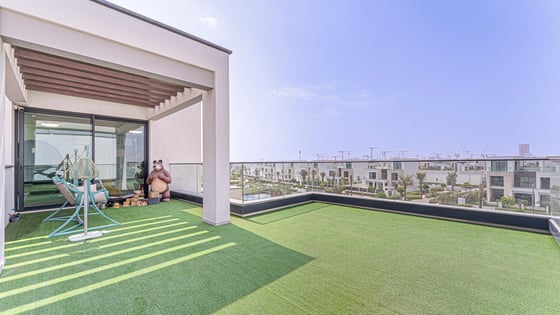 Exclusive and upgraded villa in Arabian Ranches with pool, picture 19