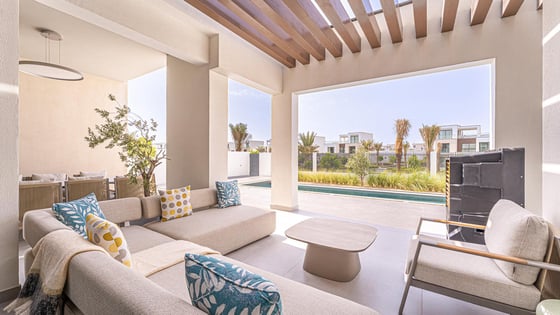 Exclusive and upgraded villa in Arabian Ranches with pool, picture 16