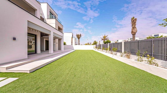 Modern villa in Arabian Ranches 3 with private garden, picture 18