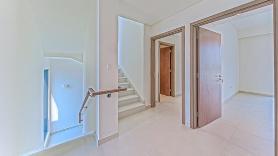 Modern villa in Arabian Ranches 3 with private garden, picture 7