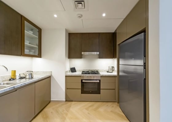 Fully Furnished | Upgraded Flooring | Vacant, picture 3