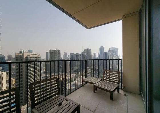 Fully Furnished | Upgraded Flooring | Vacant, picture 11