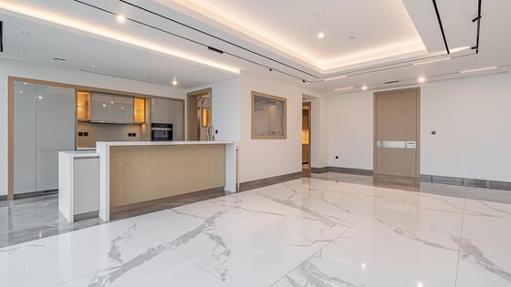 Luxury penthouse in Dubai Internet City with skyline views, picture 4