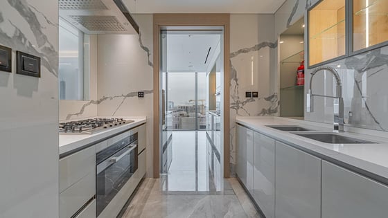Luxury penthouse in Dubai Internet City with skyline views, picture 6