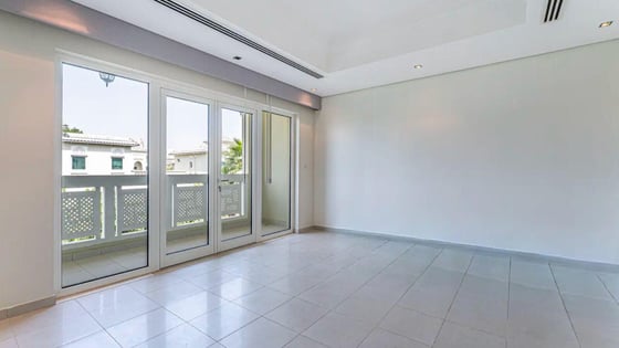 Stand alone villa in Al Furjan with clubhouse access, picture 8