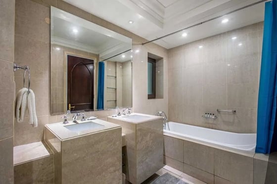 Well Maintained | Vacant | Rare Layout.., picture 7