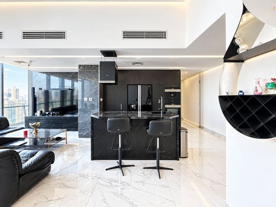 Fully Upgraded | High Floor | Furnished., picture 4
