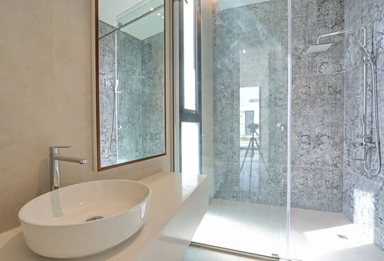 Corner Villa | Exceptional Privacy | 5 Bed + M, picture 12