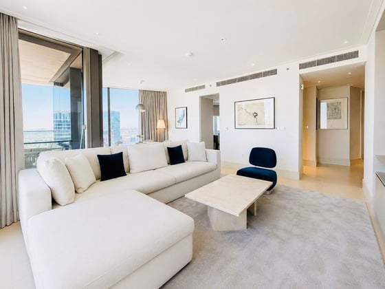 Corner Unit | Boulevard View | Vacant..., picture 2